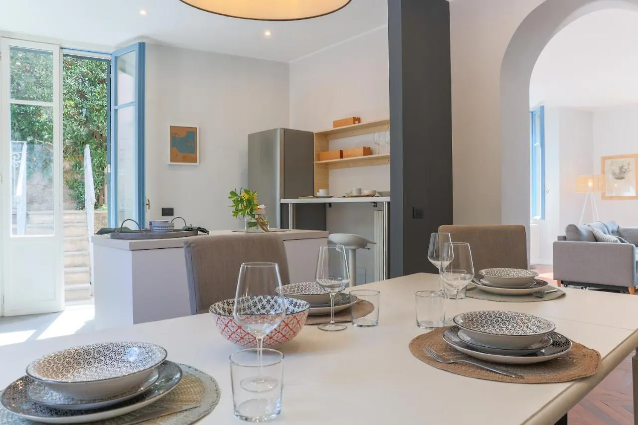 Como Lake Vista - By Myhomeincomo Blevio Apartment